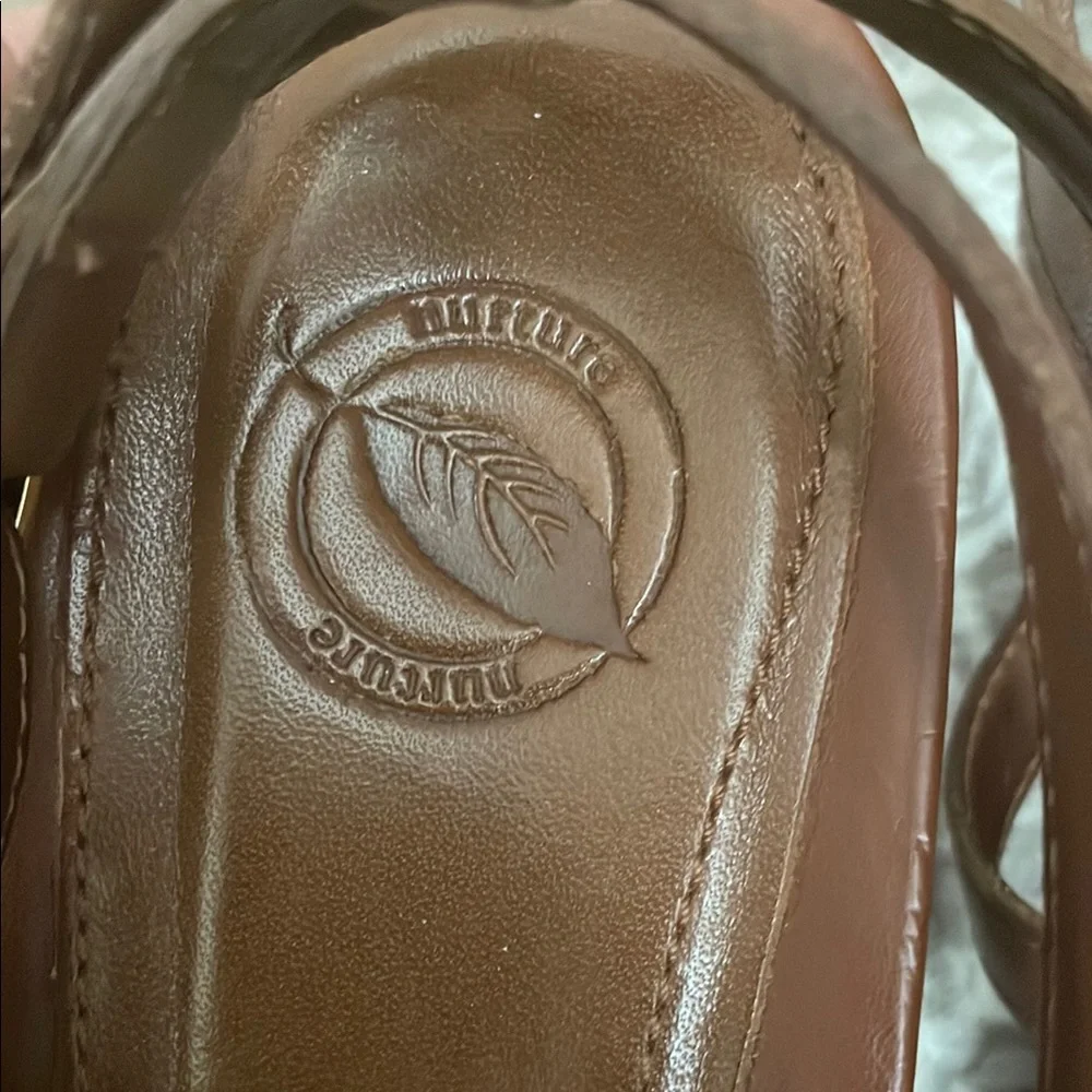 NURTURE Pierre 211 Women's Brown Leather strappy Sandals size‎ 7